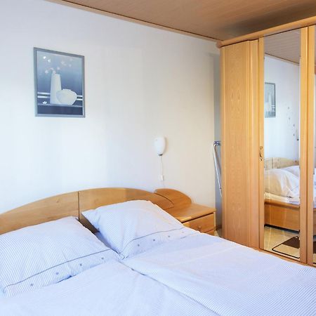 Quiet Apartment Along A Stream In Halenfeld Sellerich Bagian luar foto